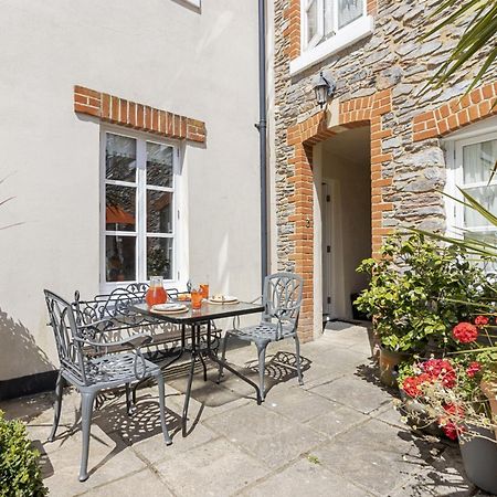 Old Mill Court Villa Brixham Exterior photo